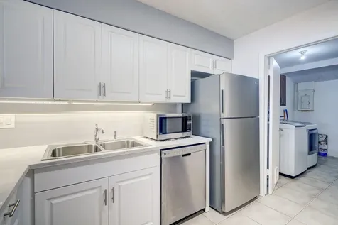 3929 Kenas Street West Palm Beach FL 33403