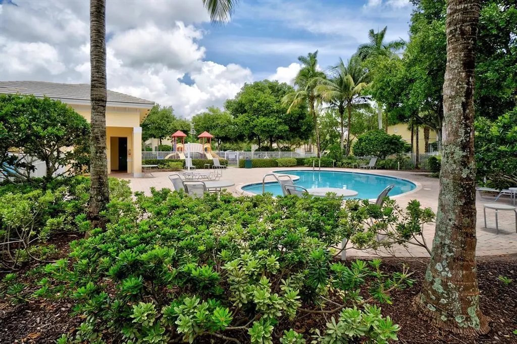 7644 Foxcroft Lane Davie FL 33328