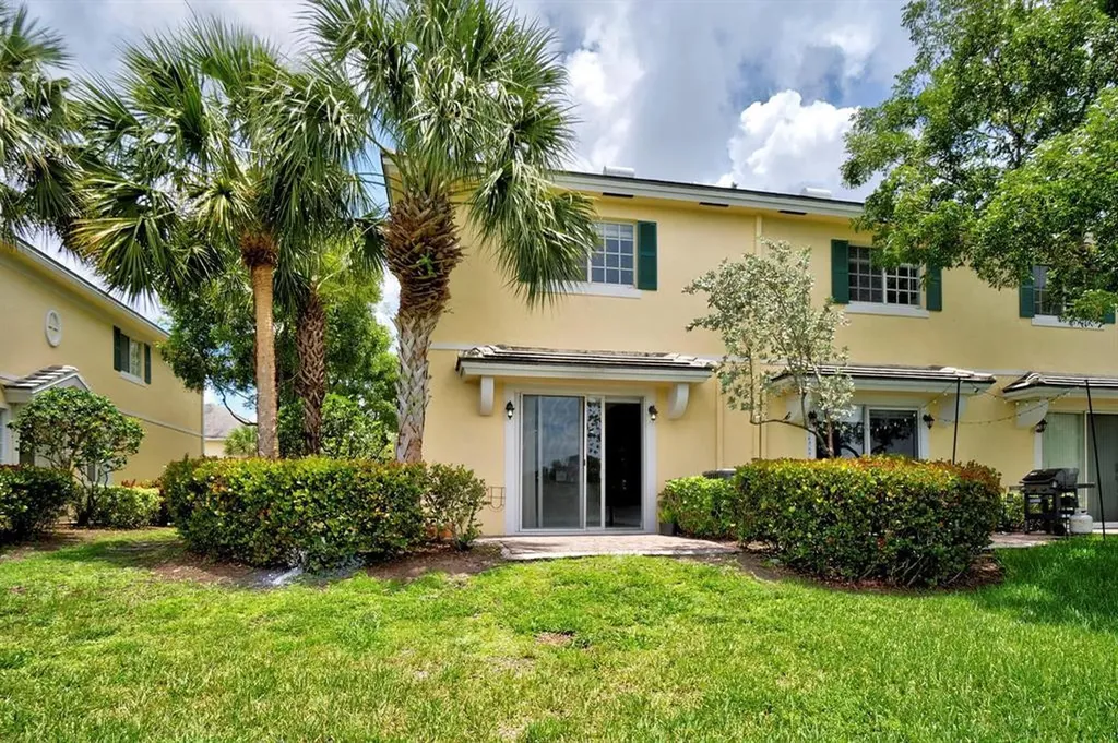 7644 Foxcroft Lane Davie FL 33328