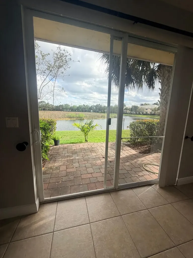 7644 Foxcroft Lane Davie FL 33328