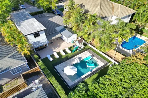 1606 SE 1st Street Fort Lauderdale FL 33301
