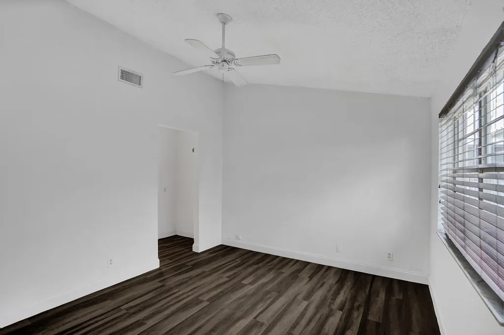 1180 SW 108th Terrace Davie FL 33324