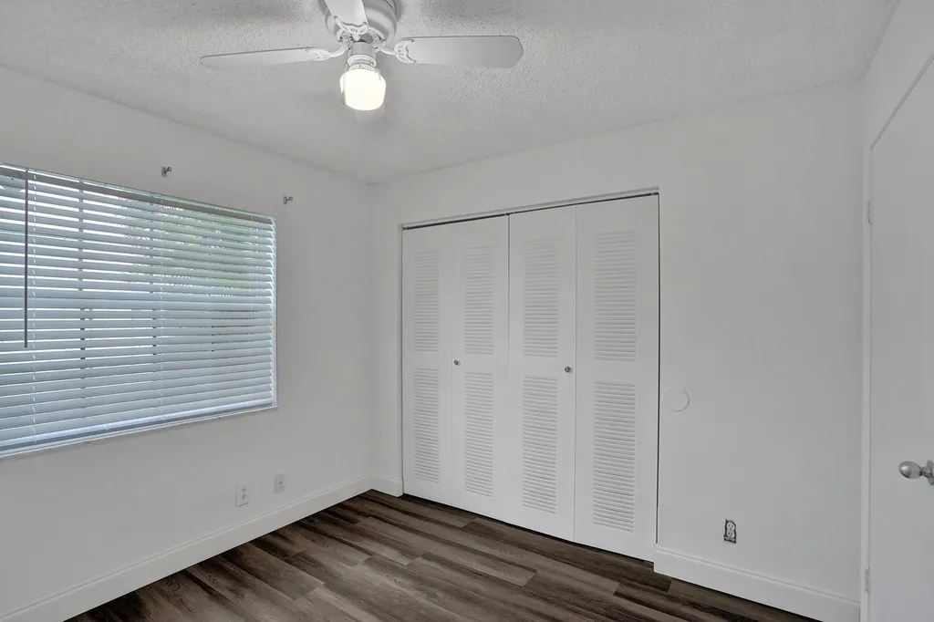 1180 SW 108th Terrace Davie FL 33324