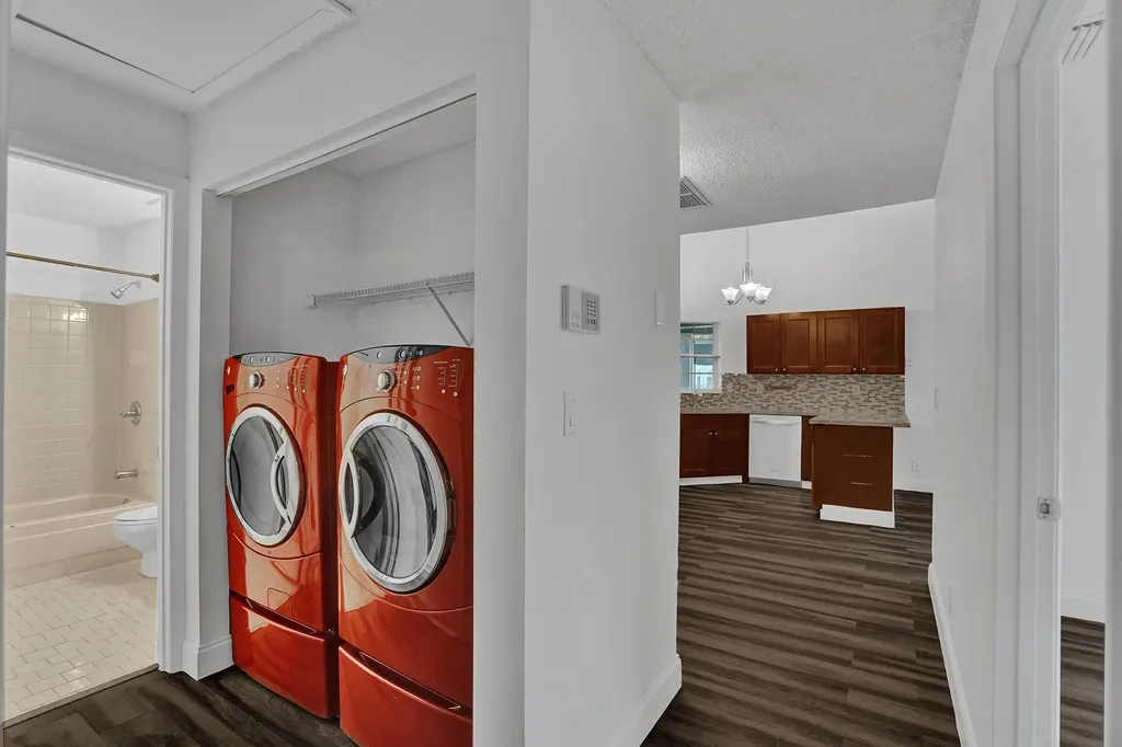 1180 SW 108th Terrace Davie FL 33324