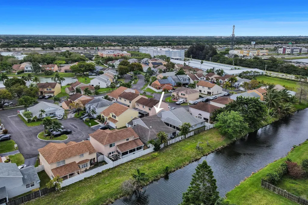 1180 SW 108th Terrace Davie FL 33324