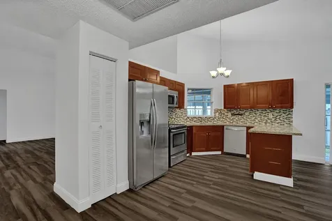 1180 SW 108th Terrace Davie FL 33324