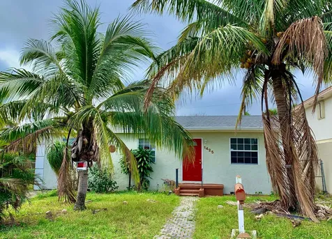 1425 W 30th Street Riviera Beach FL 33404