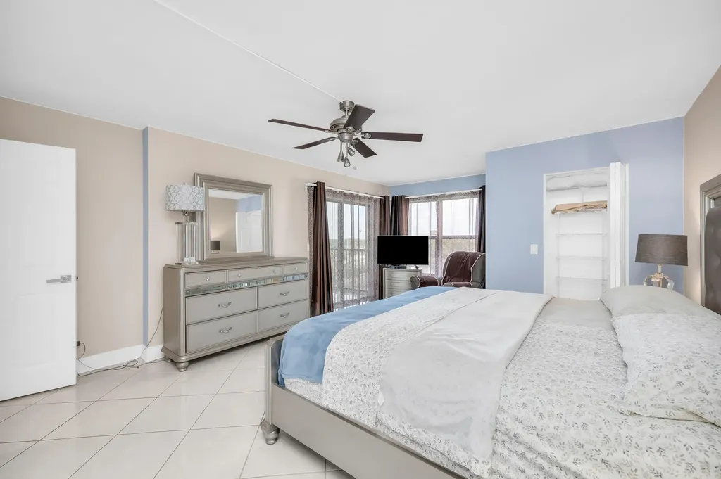 14475 Strathmore Lane Delray Beach FL 33446