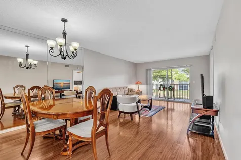 9537 Weldon Circle Tamarac FL 33321