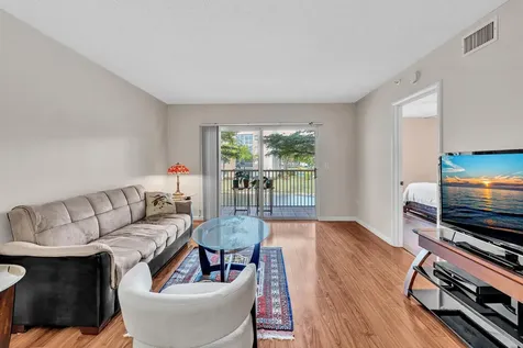 9537 Weldon Circle Tamarac FL 33321