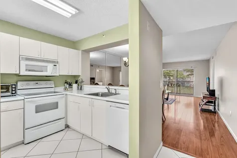 9537 Weldon Circle Tamarac FL 33321