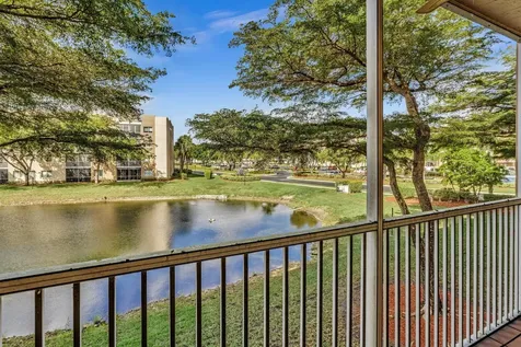 9537 Weldon Circle Tamarac FL 33321