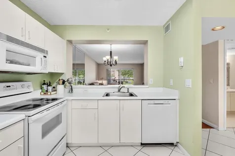 9537 Weldon Circle Tamarac FL 33321