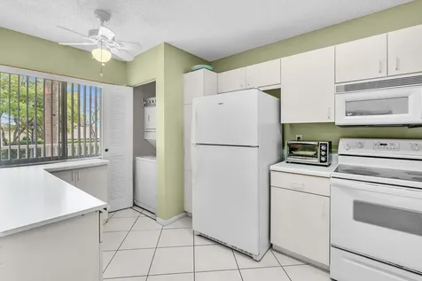 9537 Weldon Circle Tamarac FL 33321