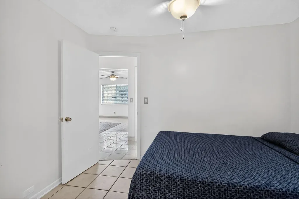 708 SW 7th Avenue Hallandale Beach FL 33009