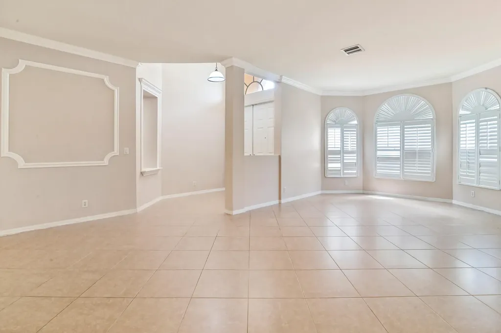 7073 Via Leonardo Lake Worth FL 33467