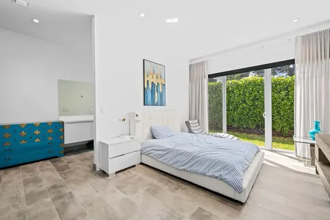 16758 Natures Way Weston FL 33326