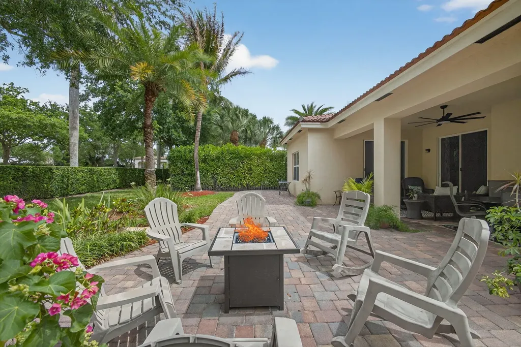 127 Rudder Cay Way Jupiter FL 33458