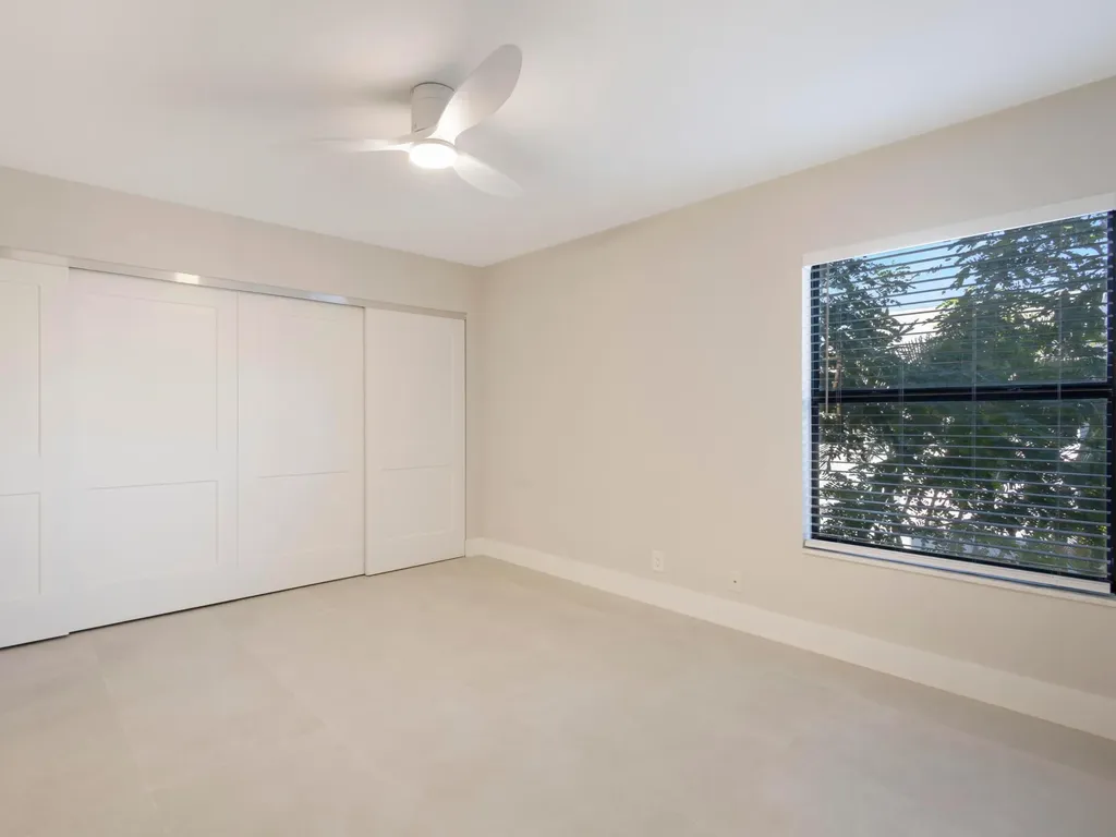 7 Crossings Circle Boynton Beach FL 33435
