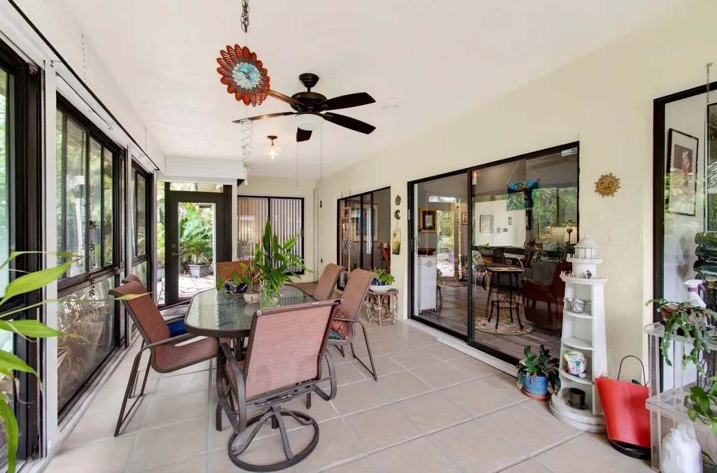 6839 Villas Drive S Boca Raton FL 33433