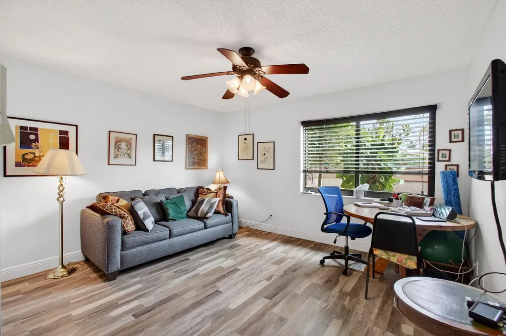6839 Villas Drive S Boca Raton FL 33433