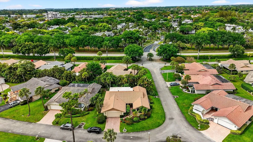 6839 Villas Drive S Boca Raton FL 33433