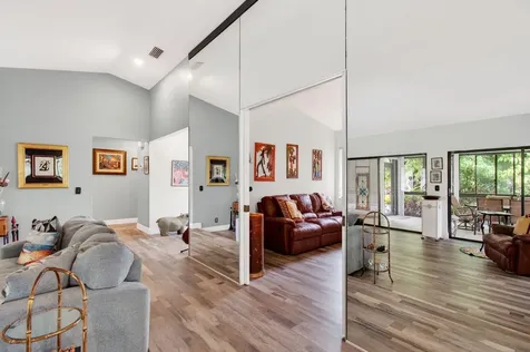 6839 Villas Drive S Boca Raton FL 33433