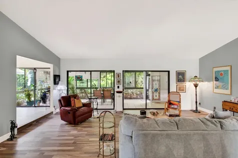 6839 Villas Drive S Boca Raton FL 33433