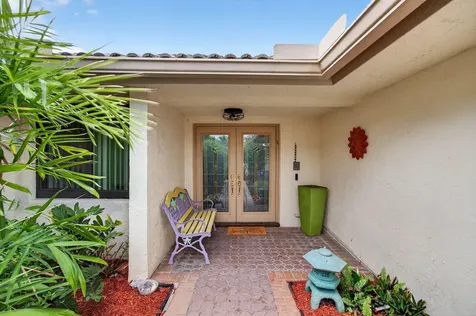 6839 Villas Drive S Boca Raton FL 33433