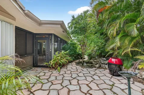6839 Villas Drive S Boca Raton FL 33433