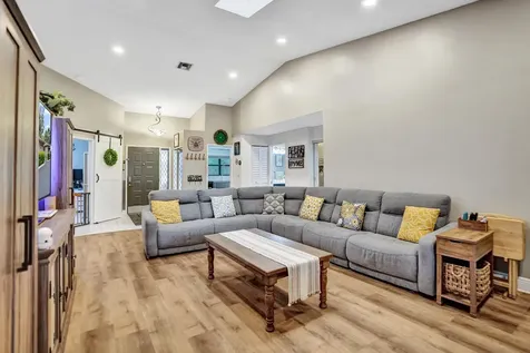 7540 NW 79th Avenue Tamarac FL 33321