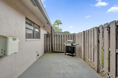7540 NW 79th Avenue Tamarac FL 33321