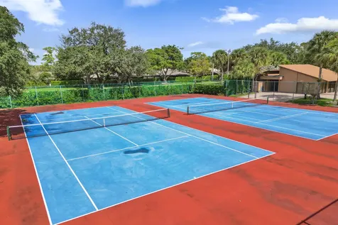 7540 NW 79th Avenue Tamarac FL 33321