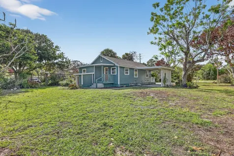 2302 Cortez Boulevard Fort Pierce FL 34982