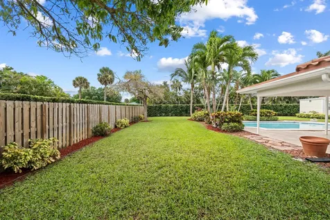 5660 SW 9th Street Plantation FL 33317