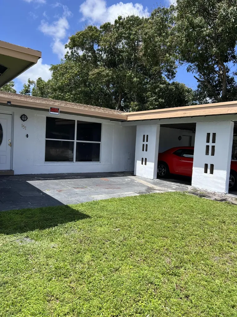 151 NW 31st Avenue Lauderhill FL 33311