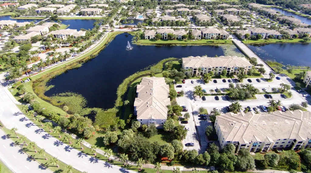2730 Anzio Court Palm Beach Gardens FL 33410