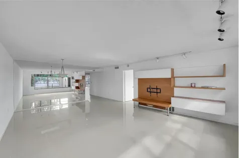 6654 Villa Sonrisa Drive Boca Raton FL 33433