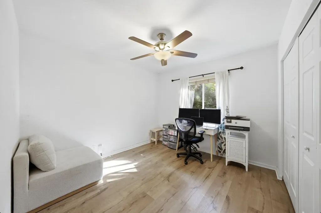 3084 N Evergreen Circle Boynton Beach FL 33426
