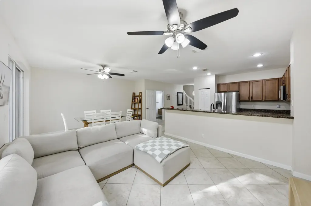 3084 N Evergreen Circle Boynton Beach FL 33426