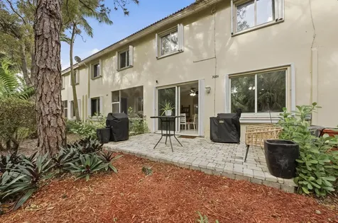 3084 N Evergreen Circle Boynton Beach FL 33426