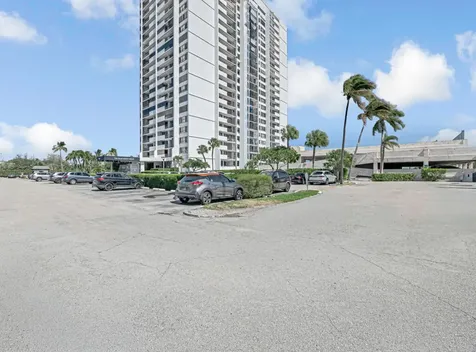 5600 N Flagler Drive West Palm Beach FL 33407