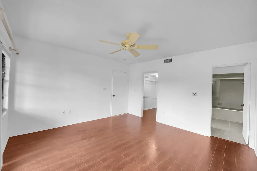 6654 Villa Sonrisa Drive Boca Raton FL 33433