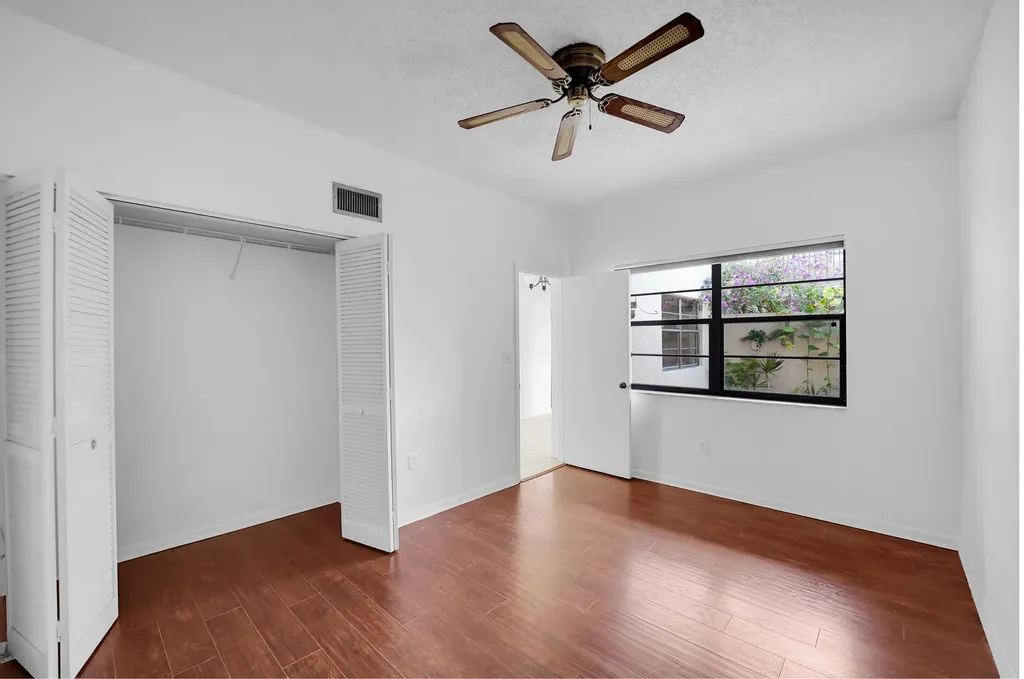 6654 Villa Sonrisa Drive Boca Raton FL 33433