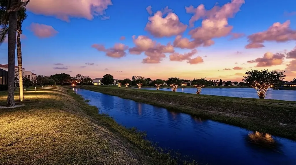 6654 Villa Sonrisa Drive Boca Raton FL 33433