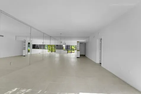 6654 Villa Sonrisa Drive Boca Raton FL 33433