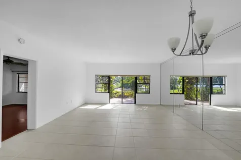 6654 Villa Sonrisa Drive Boca Raton FL 33433