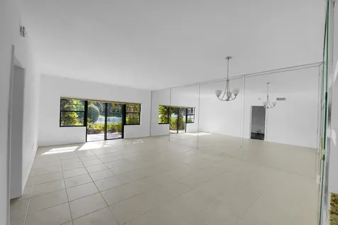 6654 Villa Sonrisa Drive Boca Raton FL 33433