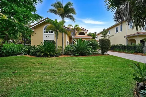 881 SE Saint Lucie Boulevard Stuart FL 34996