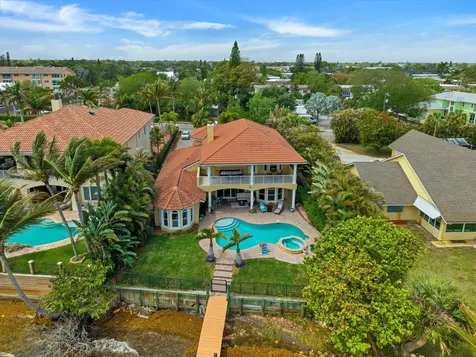881 SE Saint Lucie Boulevard Stuart FL 34996